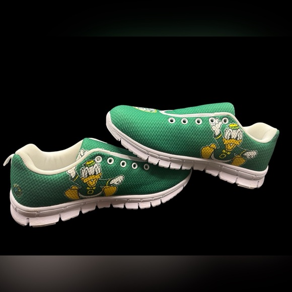 Green Oregon Duck Themed Sneakers - Picture 2 of 6